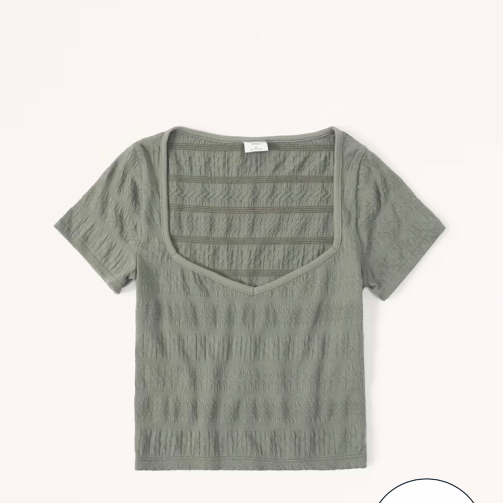 Abercrombie Sweetheart Crop Tee